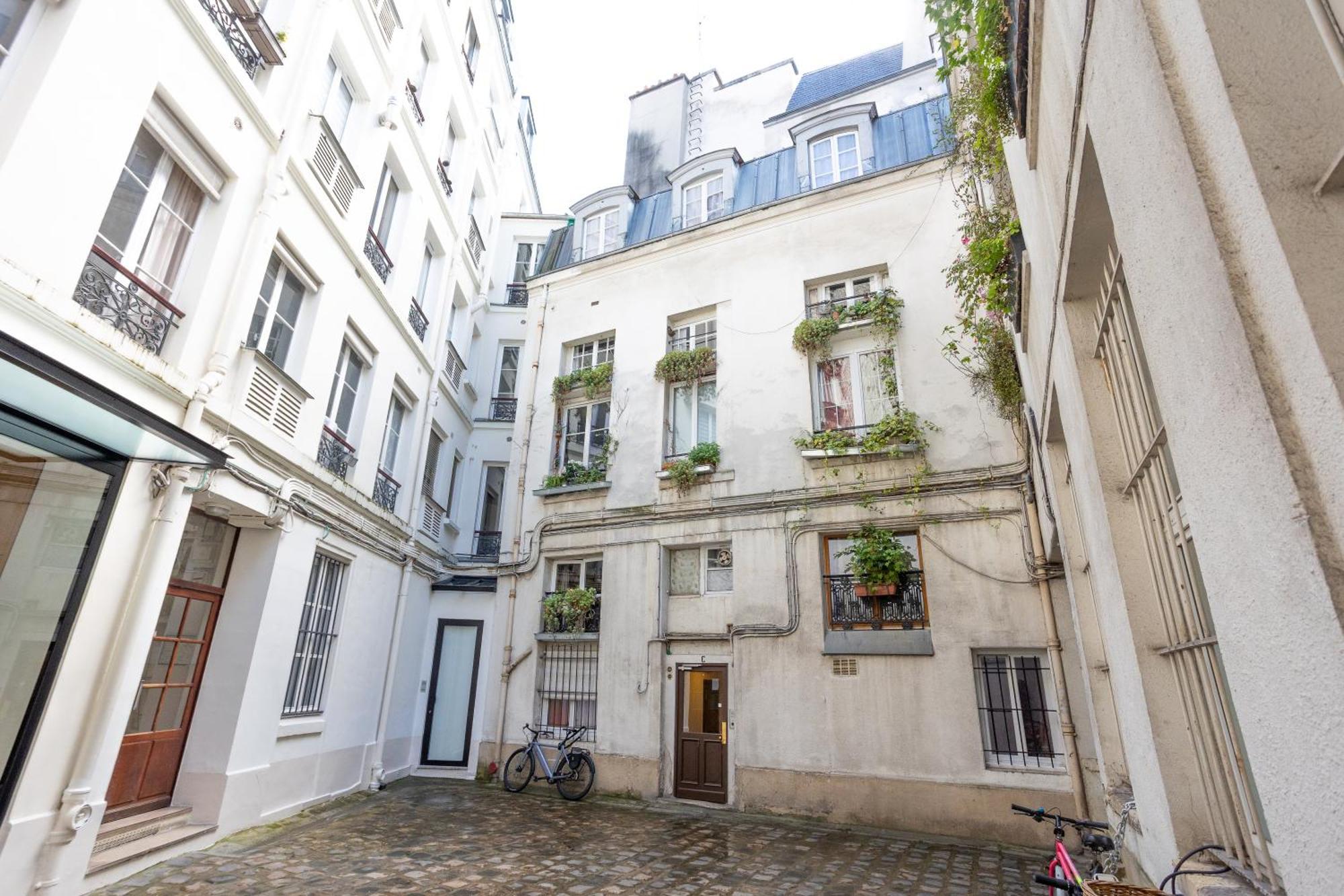 Apartmán Studio Cosy Romantique En Plein Coeur De Paříž Exteriér fotografie